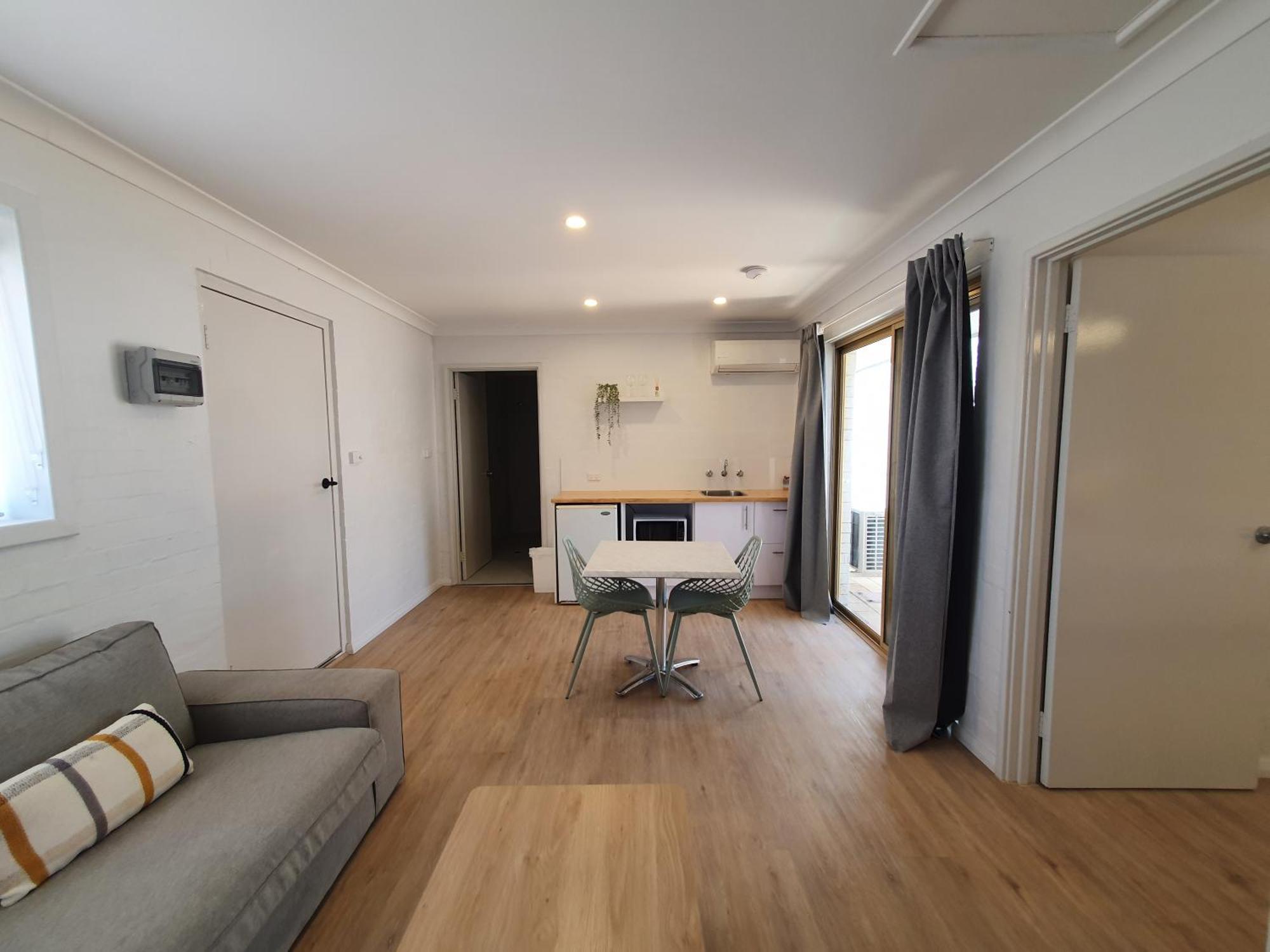 The African Reef Geraldton Exterior photo