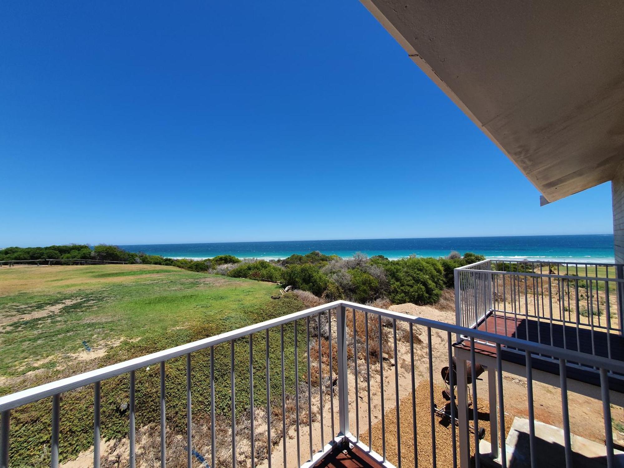 The African Reef Geraldton Exterior photo