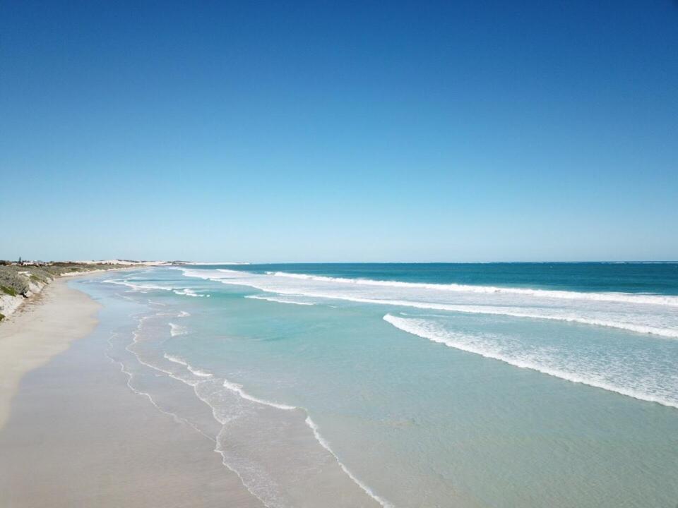 The African Reef Geraldton Exterior photo